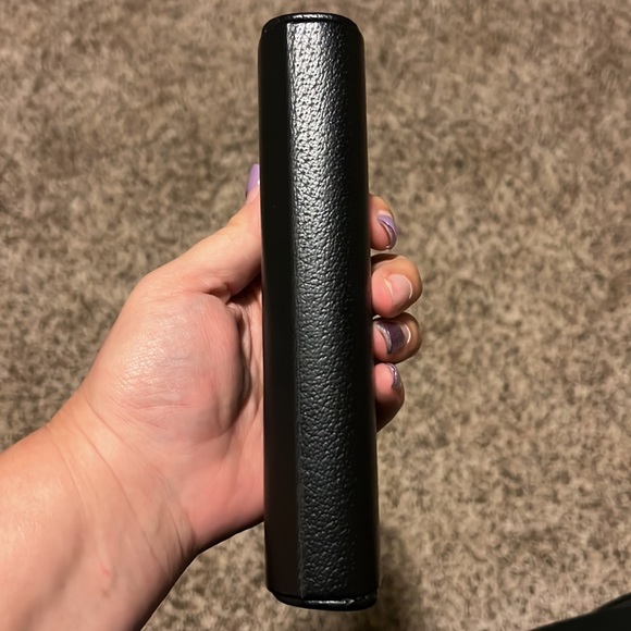 GUC Burberry Glasses Case - Picture 7 of 7